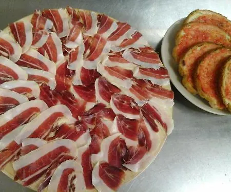 מלון Jaques ז'אקה