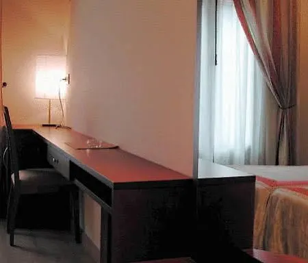 Hotel Jaques 2*